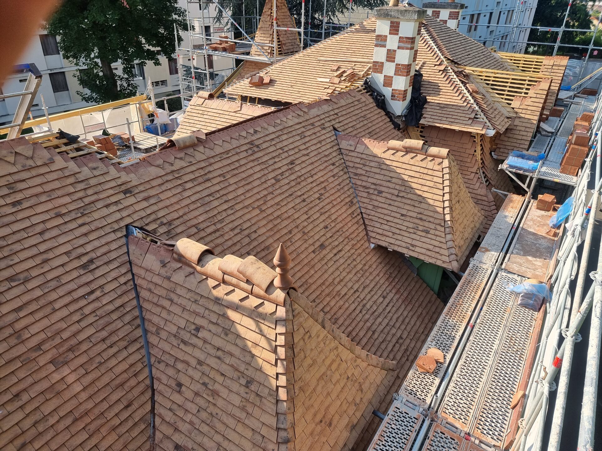 Tuile plate chantier 3